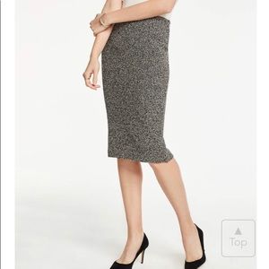 NWT Ann Taylor Shimmer Pencil skirt in black